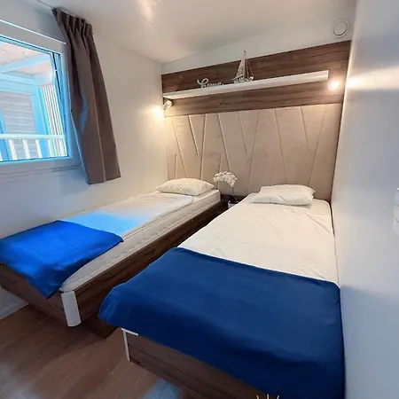 Mobile Loren Camping