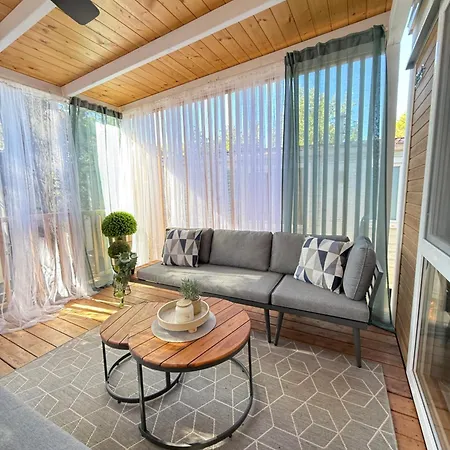 Mobile Loren Camping