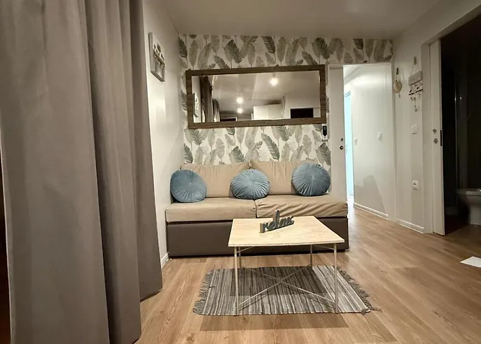 Mobile Loren Кемпинг *