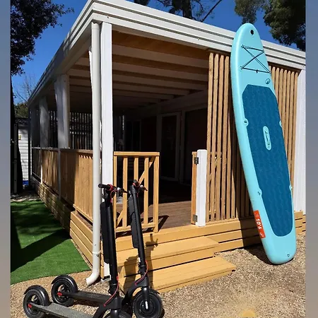 Mobile Loren ビオグラード・ナ・モル