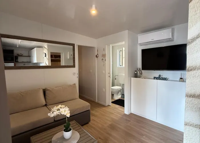 Mobile Loren Κάμπινγκ Biograd Na Moru